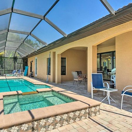 Canalfront Cape Coral Home With Patio And Grill! Bagian luar foto