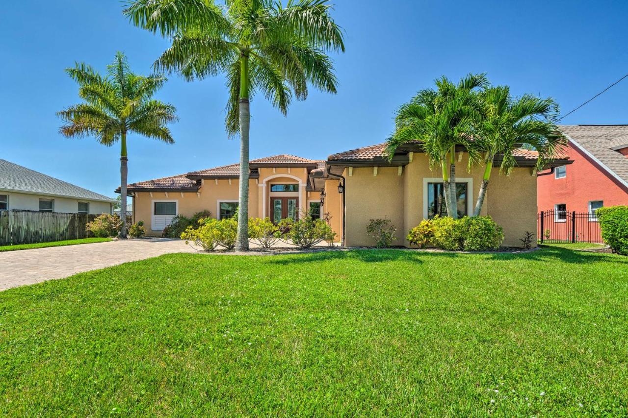 Canalfront Cape Coral Home With Patio And Grill! Bagian luar foto