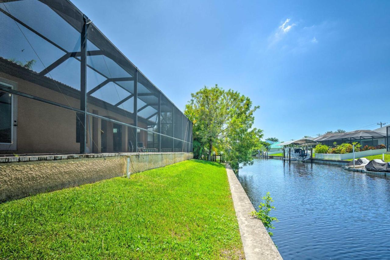 Canalfront Cape Coral Home With Patio And Grill! Bagian luar foto
